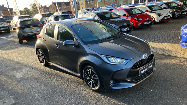 Toyota Yaris 1.5 Hybrid Design 5dr CVT Hybrid Hatchback